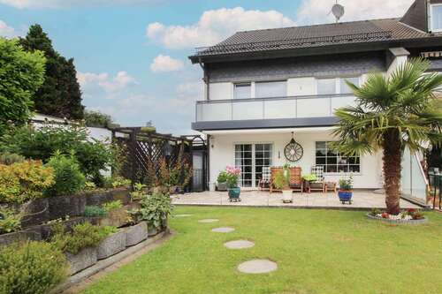 Foto - Haus zum Kaufen in Burscheid 479.000,00 € 200.84 m²