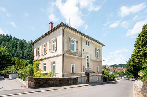 Foto - Haus zum Kaufen in Gernsbach 995.000,00 € 250 m²