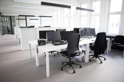 Foto - Büro in Hamburg 265,00 € 4 m² - 265,00&nbsp;EUR Kaltmiete, ca.&nbsp; 4,00&nbsp;m&sup2;
