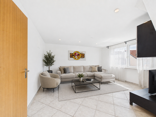Foto - Wohnung zum Kaufen in Esslingen am Neckar - Berkheim 489.000,00 € 110 m²