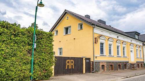Foto - Haus zum Kaufen in Falkenberg 647.000,00 € 265 m²