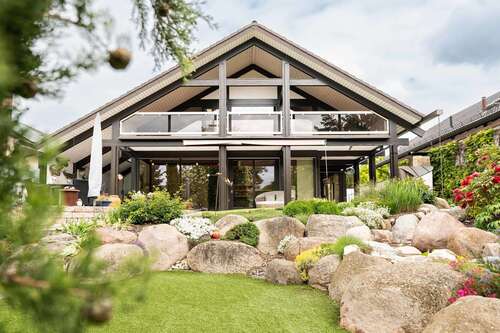 Foto - Haus zum Kaufen in Obersülzen 850.000,00 € 291 m²