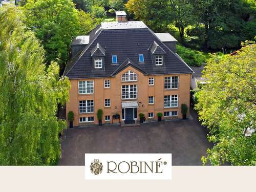 Foto - Haus zum Kaufen in Düsseldorf 4.480.000,00 € 747 m²