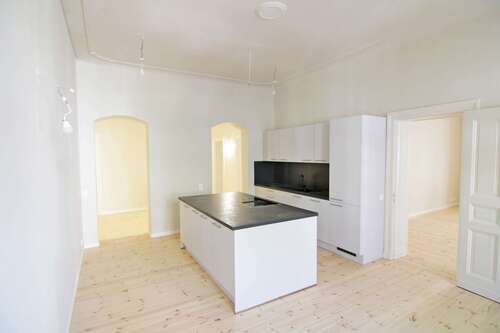 Foto - Wohnung zum Mieten in Berlin 2.743,00 € 161.35 m²