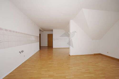 Foto - Wohnung zum Mieten in Zwickau Niederplanitz 449,00 € 82.82 m²