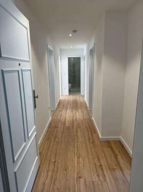 Foto - Wohnung zum Mieten in München 1.980,00 € 77 m²