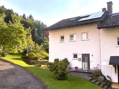 Foto - Haus zum Kaufen in Badenweiler 598.000,00 € 140 m²