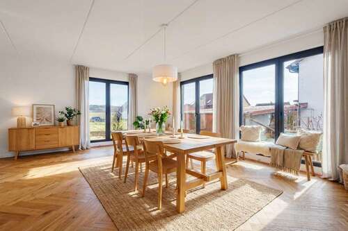 Foto - Haus zum Kaufen in Zeitlarn 634.000,00 € 194 m²