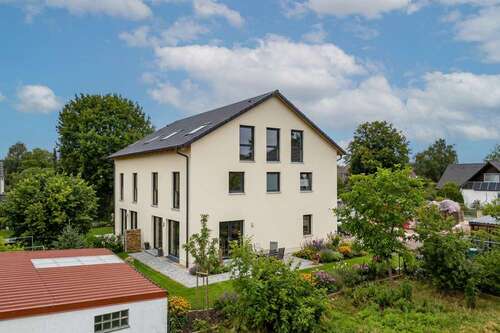 Foto - Haus zum Kaufen in Zeitlarn 634.000,00 € 194 m²