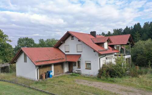 Foto - Haus zum Kaufen in Falkenstein 375.000,00 € 182 m²