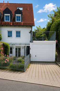 Foto - Haus zum Kaufen in Landshut 749.000,00 € 135 m²