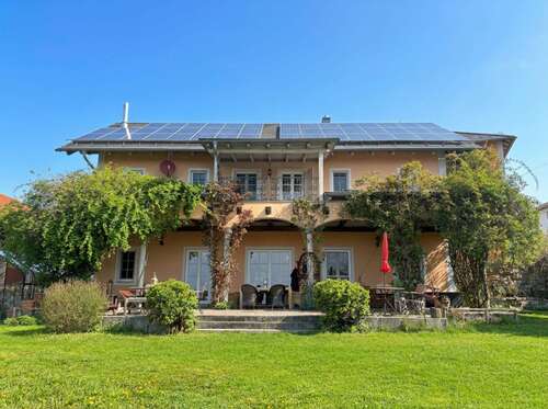 Foto - Haus zum Kaufen in Grattersdorf 2.770.000,00 € 466 m²