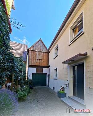 Foto - Haus zum Kaufen in Uehlfeld 159.000,00 € 157 m²