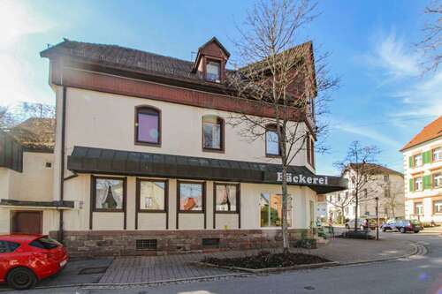 Foto - Haus zum Kaufen in Königsfeld im Schwarzwald 699.000,00 € 417.26 m²