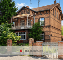 Haus zum Kaufen in Berlin 2.800.000,00 € 403.87 m²