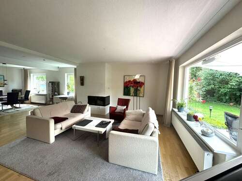 Foto - Haus zum Mieten in Groß Grönau 2.200,00 € 163 m²