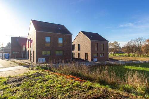 Foto - Haus zum Mieten in Oer-Erkenschwick 1.730,00 € 147.17 m²