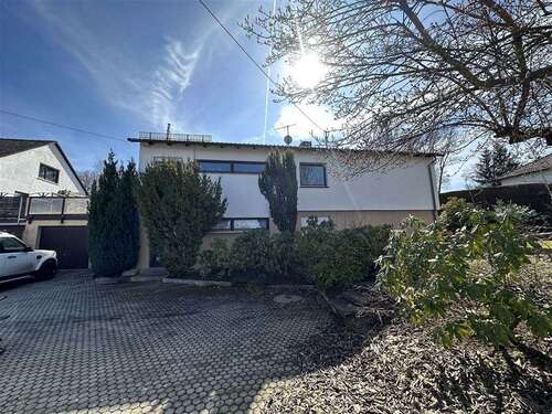 Foto - Haus zum Kaufen in Schwabhausen b Dachau 799.000,00 € 190 m²