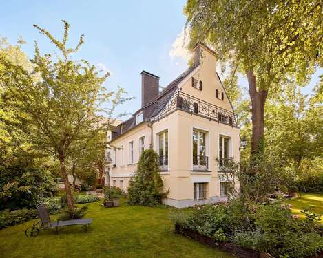 Foto - Haus zum Kaufen in Berlin 2.190.000,00 € 343 m²