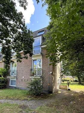 Foto - Haus zum Kaufen in Bremen 525.000,00 € 254.5 m²
