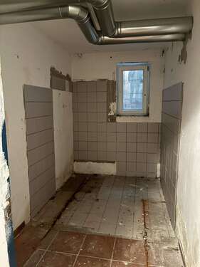 Foto - Halle in München 260,00 € 45 m²