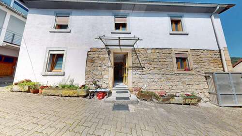 Foto - Haus zum Kaufen in Klingenmünster 220.000,00 € 144.34 m²