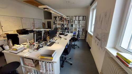 Foto - Büro in Köln 240,00 € 4 m² - 240,00&nbsp;EUR Kaltmiete, ca.&nbsp; 4,00&nbsp;m&sup2;