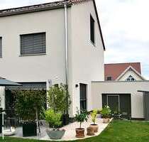 Haus zum Kaufen in Nürnberg 742.000,00 € 130.69 m²