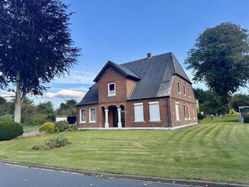 Foto - Haus zum Kaufen in Sankt Michaelisdonn Hindorf 349.000,00 € 262 m²