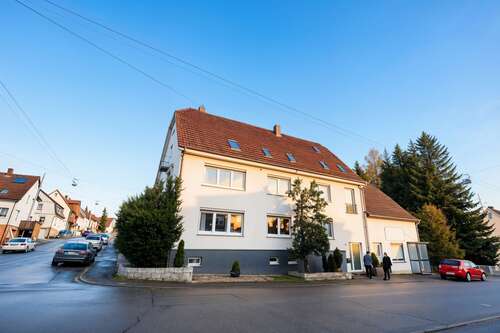 Foto - Haus zum Kaufen in Bitz 398.000,00 € 450 m²