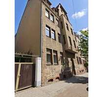 Wohnung zum Mieten in Halle 568,00 € 98 m²