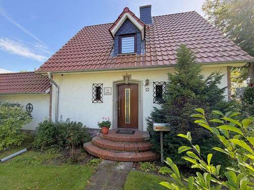 Foto - Haus zum Kaufen in Bad Schwartau 549.000,00 € 110 m²