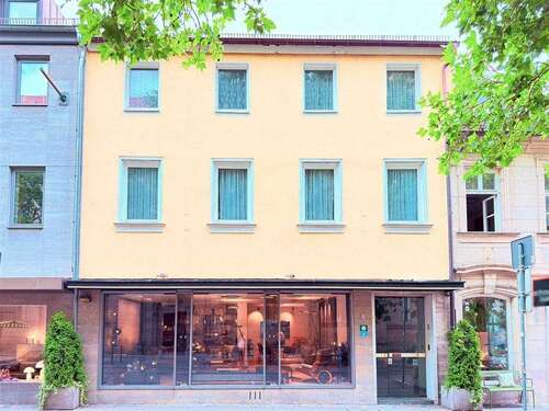 Foto - Haus zum Kaufen in Erlangen 1.320.000,00 € 223 m²