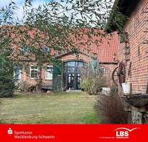 Haus zum Kaufen in Wittenburg 650.000,00 € 251.53 m²