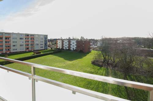 Foto - Wohnung zum Mieten in Moers 690,00 € 74 m²