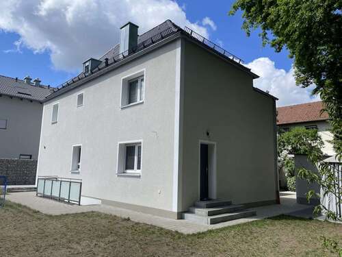 Foto - Haus zum Kaufen in Schwabach 789.000,00 € 166 m²