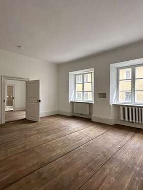 Foto - Wohnung zum Mieten in Augsburg 2.600,00 € 192 m²