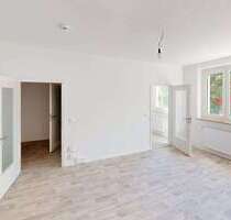 Wohnung zum Mieten in Chemnitz 275,00 € 45.94 m²