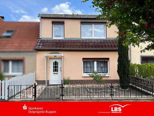Foto - Haus zum Kaufen in Wusterhausen 100.000,00 € 80 m²