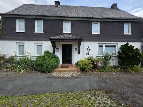Foto - Haus zum Kaufen in Schmallenberg 120.000,00 € 145 m²