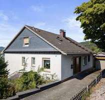 Haus zum Kaufen in Bad Laasphe 336.000,00 € 182.96 m²