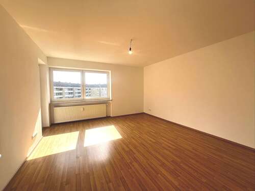 Foto - Wohnung zum Mieten in Augsburg 833,00 € 64.44 m²