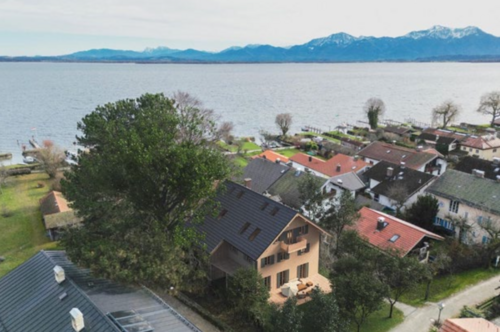 Foto - Haus zum Kaufen in Gstadt am Chiemsee 2.200.000,00 € 280 m²