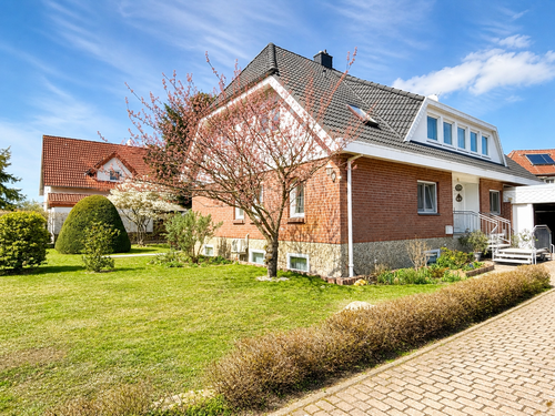 Foto - Haus zum Kaufen in Hohenwarthe 519.000,00 € 268 m²