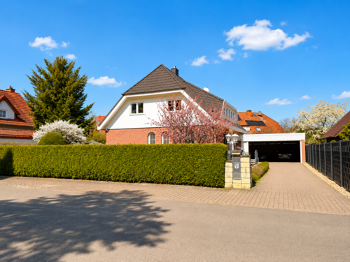 Foto - Haus zum Kaufen in Hohenwarthe 519.000,00 € 268 m²