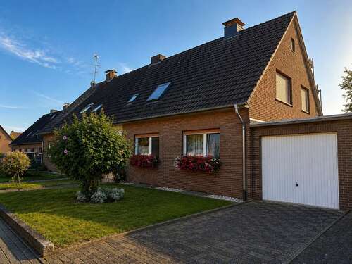 Foto - Haus zum Kaufen in Geldern-Walbeck 299.000,00 € 120 m²