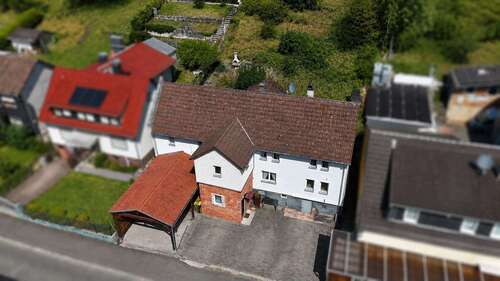 Foto - Haus zum Kaufen in Hirzenhain 249.000,00 € 158 m²