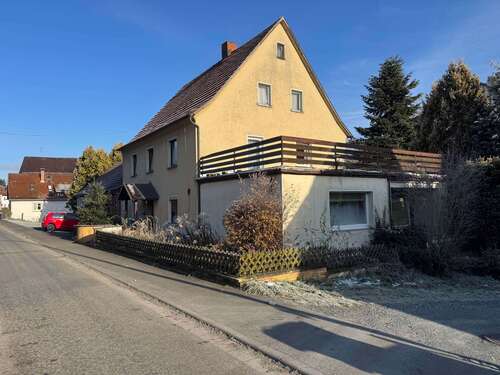 Foto - Haus zum Kaufen in Burgstall 268.000,00 € 240 m²