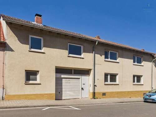 Foto - Haus zum Kaufen in Göllheim 179.000,00 € 161 m²