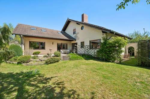 Foto - Haus zum Kaufen in Berlin-Zehlendorf 990.000,00 € 218 m²